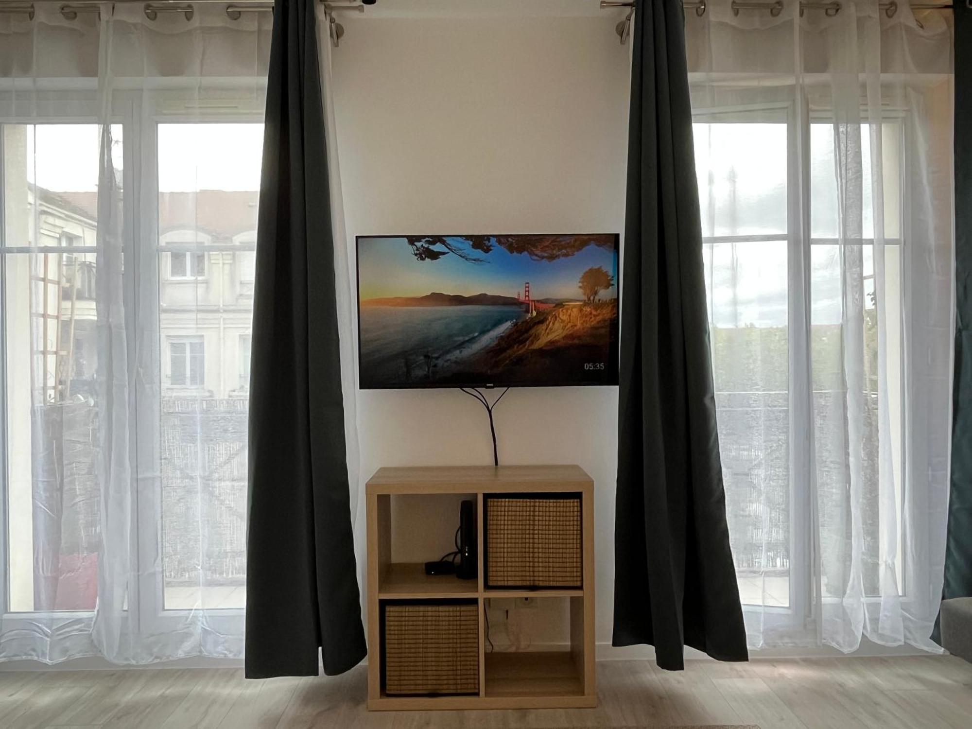 Studio Bienvenue - Louez L'Esprit Libre ! Μπισί-Σεν Ζορζ Εξωτερικό φωτογραφία